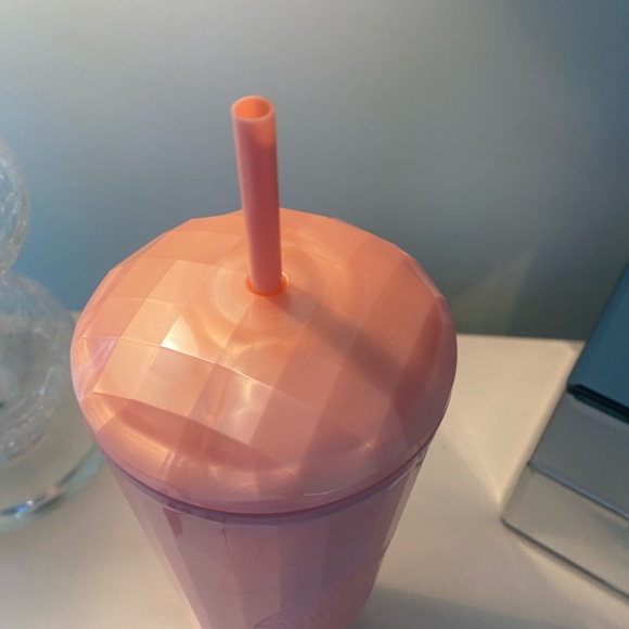 Starbucks Venti pink pearlescent domed cup (Brand New) - Picture 3 of 5